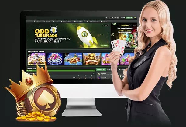 Filipino player accessing buenas live casino on mobile phone